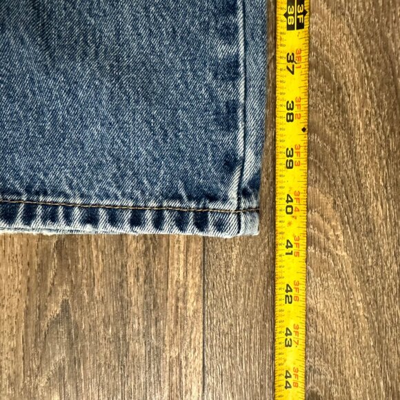 Levi's 505 Jeans Men's 40x30 Medium Wash Regular Fit Stretch Denim - Picture 9 of 10